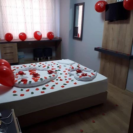 Esas Pansiyon Gemlik Екстериор снимка
