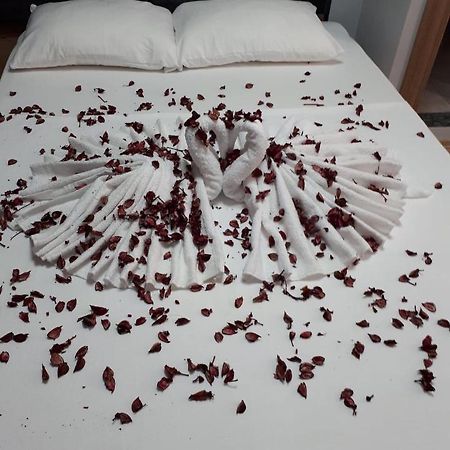 Esas Pansiyon Gemlik Екстериор снимка